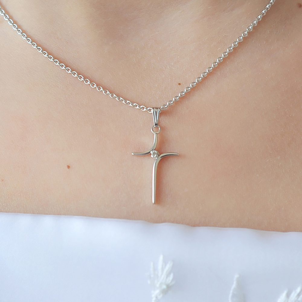 silver diamond cross necklace