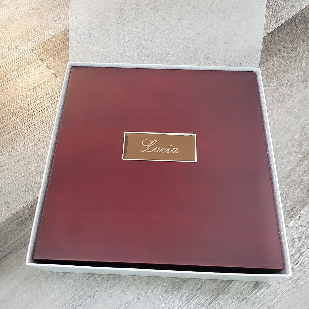 Grow-With-Me® necklace packaging personalization.